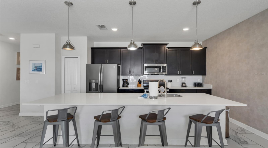 DAVENPORT, Florida 33896, 4 Bedrooms Bedrooms, ,3 BathroomsBathrooms,Residential,For Sale,STINGER,0,MFRO6326505