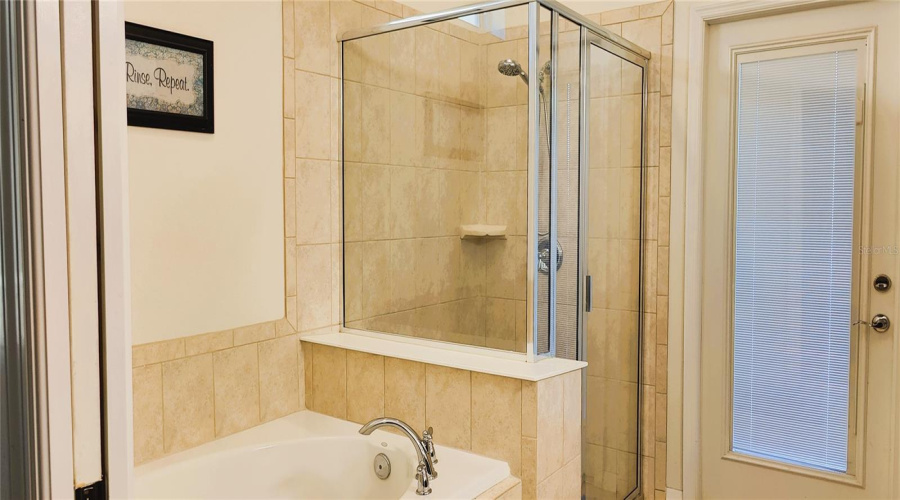 KISSIMMEE, Florida 34747, 9 Bedrooms Bedrooms, ,6 BathroomsBathrooms,Residential,For Sale,TRIPOLI CT,0,MFRS5130786