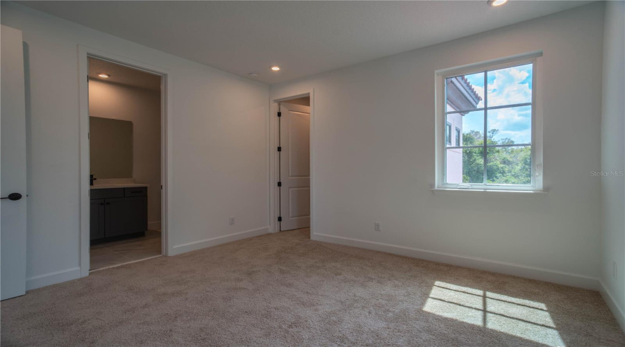 CELEBRATION, Florida 34747, 4 Bedrooms Bedrooms, ,3 BathroomsBathrooms,Residential,For Sale,ESTUARY LAKE,0,MFRO6324447