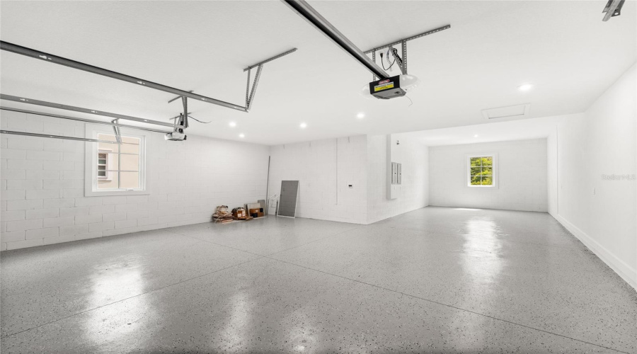 3-car garage