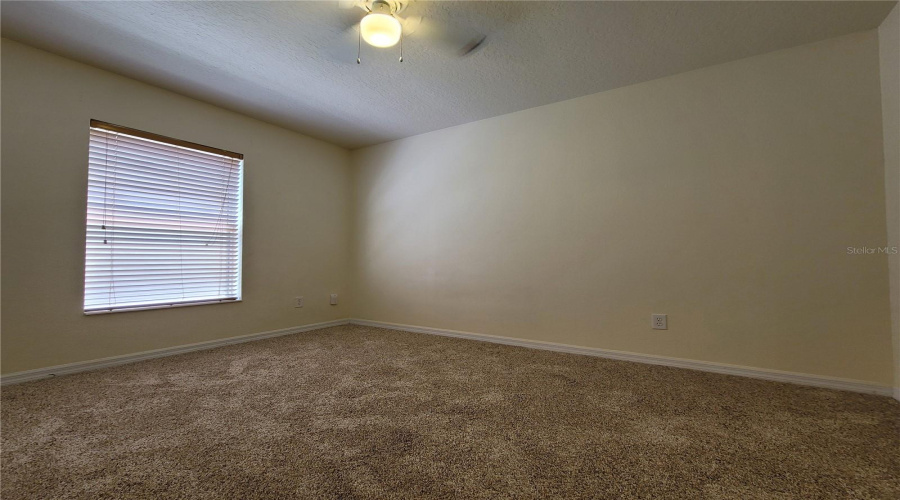 KISSIMMEE, Florida 34746, 3 Bedrooms Bedrooms, ,2 BathroomsBathrooms,Residential,For Sale,COMMANDER,0,MFRO6326806