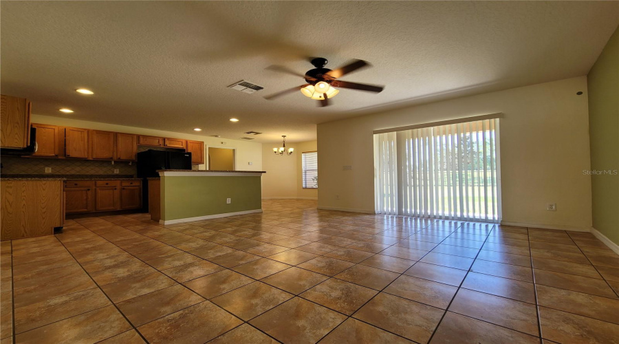 KISSIMMEE, Florida 34746, 3 Bedrooms Bedrooms, ,2 BathroomsBathrooms,Residential,For Sale,COMMANDER,0,MFRO6326806