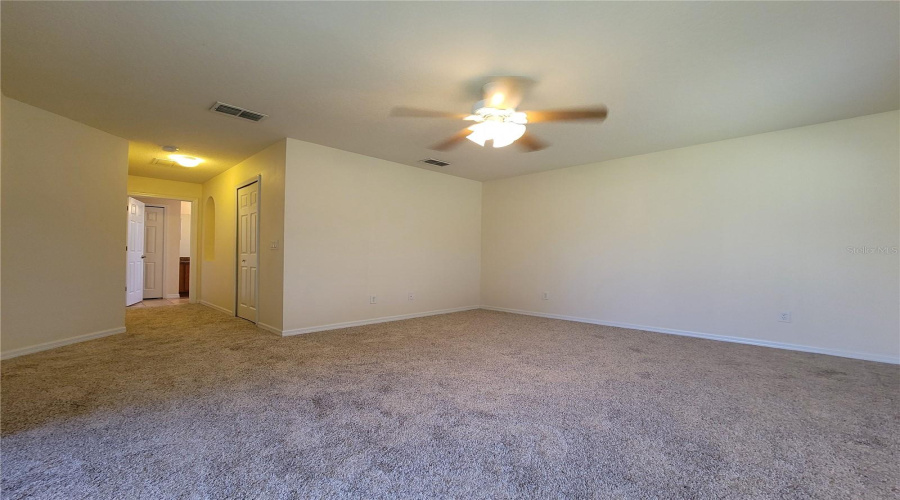 KISSIMMEE, Florida 34746, 3 Bedrooms Bedrooms, ,2 BathroomsBathrooms,Residential,For Sale,COMMANDER,0,MFRO6326806