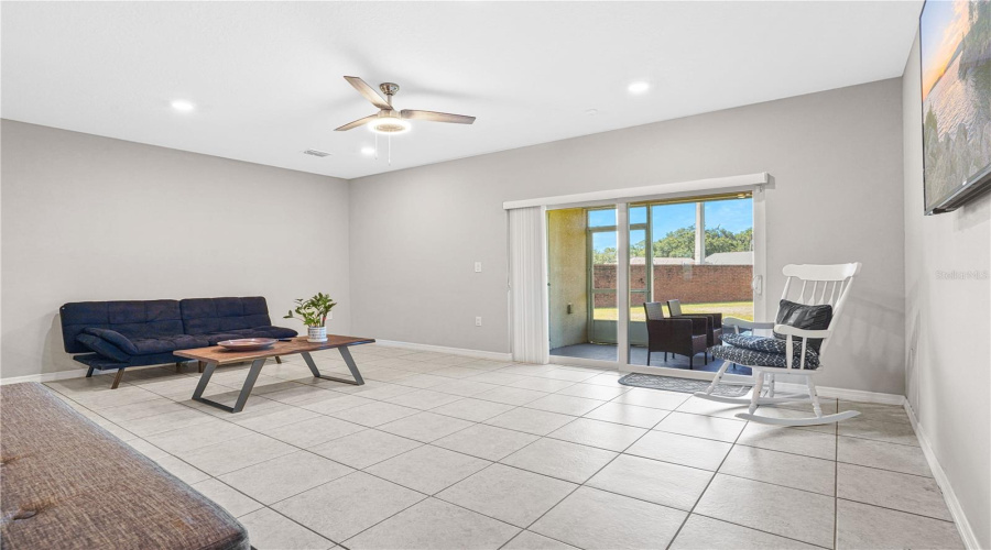 KISSIMMEE, Florida 34746, 3 Bedrooms Bedrooms, ,2 BathroomsBathrooms,Residential,For Sale,CORAL CASTLE,0,MFRO6326870