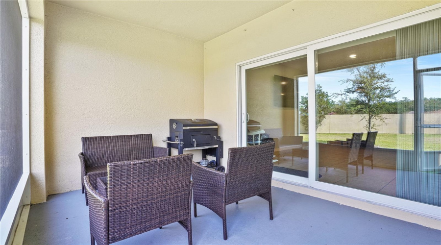 KISSIMMEE, Florida 34746, 3 Bedrooms Bedrooms, ,2 BathroomsBathrooms,Residential,For Sale,CORAL CASTLE,0,MFRO6326870