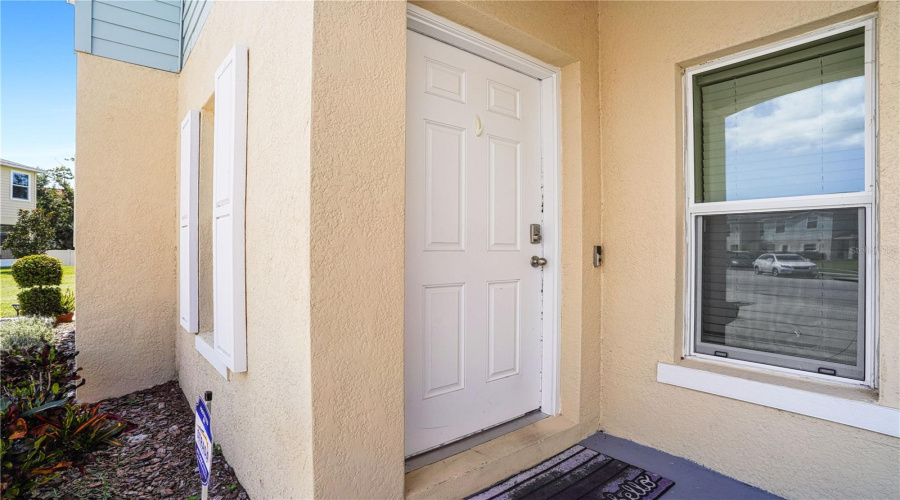 KISSIMMEE, Florida 34746, 3 Bedrooms Bedrooms, ,2 BathroomsBathrooms,Residential,For Sale,CORAL CASTLE,0,MFRO6326870