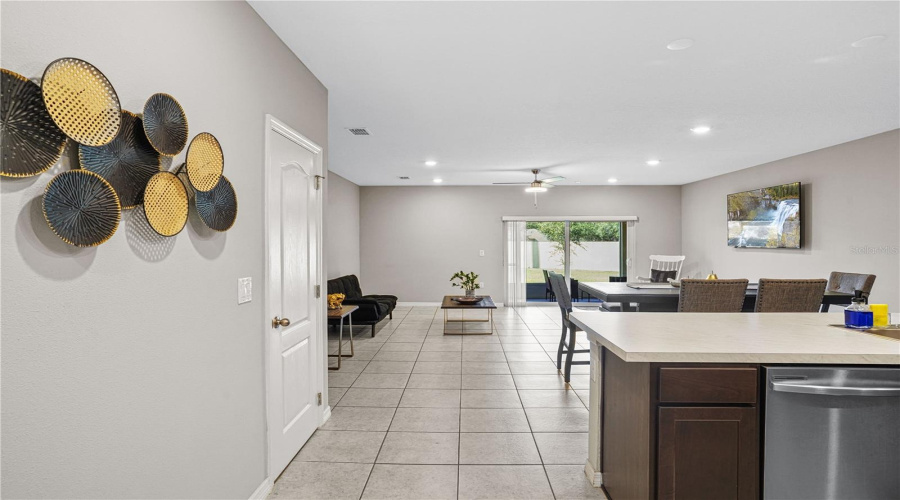 KISSIMMEE, Florida 34746, 3 Bedrooms Bedrooms, ,2 BathroomsBathrooms,Residential,For Sale,CORAL CASTLE,0,MFRO6326870