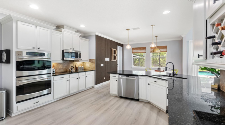 ORLANDO, Florida 32836, 6 Bedrooms Bedrooms, ,5 BathroomsBathrooms,Residential,For Sale,PROVENCE,0,MFRO6326157