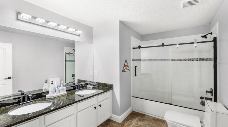 ORLANDO, Florida 32836, 6 Bedrooms Bedrooms, ,5 BathroomsBathrooms,Residential,For Sale,PROVENCE,0,MFRO6326157