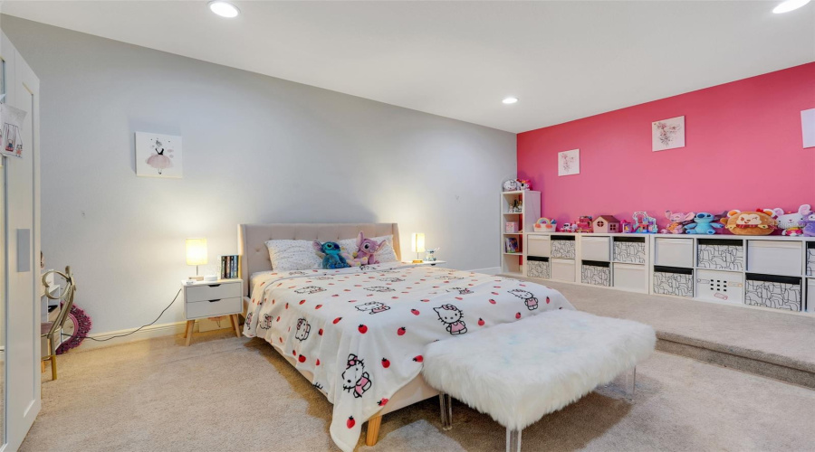 Theater room/Bedroom #7