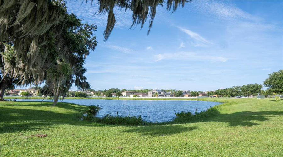 KISSIMMEE, Florida 34746, 4 Bedrooms Bedrooms, ,2 BathroomsBathrooms,Residential,For Sale,CREEKMORE,0,MFRS5130764