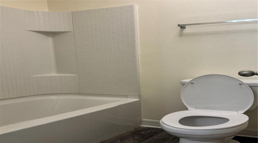 2nd Floor Bathroom