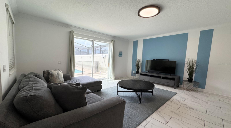 KISSIMMEE, Florida 34746, 4 Bedrooms Bedrooms, ,3 BathroomsBathrooms,Residential,For Sale,PARAGRAPH,0,MFRO6326930