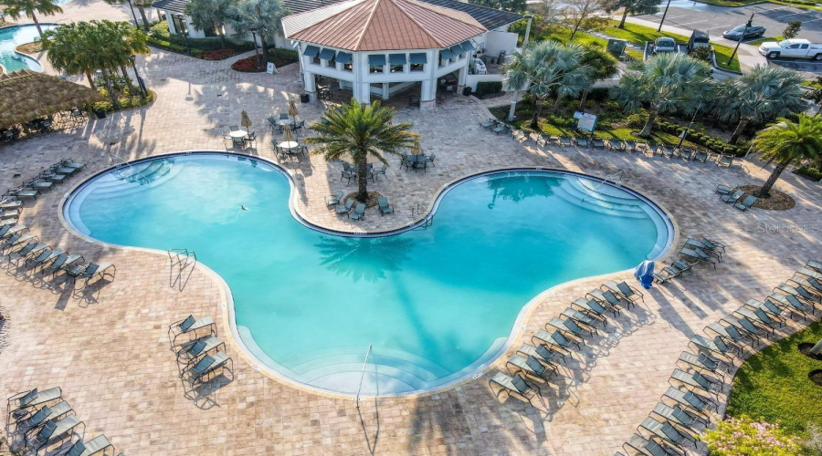 KISSIMMEE, Florida 34746, 4 Bedrooms Bedrooms, ,3 BathroomsBathrooms,Residential,For Sale,PARAGRAPH,0,MFRO6326930