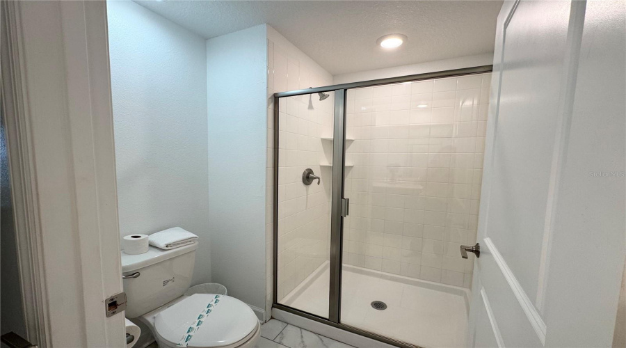 KISSIMMEE, Florida 34746, 4 Bedrooms Bedrooms, ,3 BathroomsBathrooms,Residential,For Sale,PARAGRAPH,0,MFRO6326930