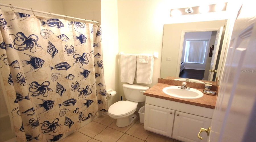 KISSIMMEE, Florida 34746, 5 Bedrooms Bedrooms, ,3 BathroomsBathrooms,Residential,For Sale,CUMBRIAN LAKES,0,MFRS5130830