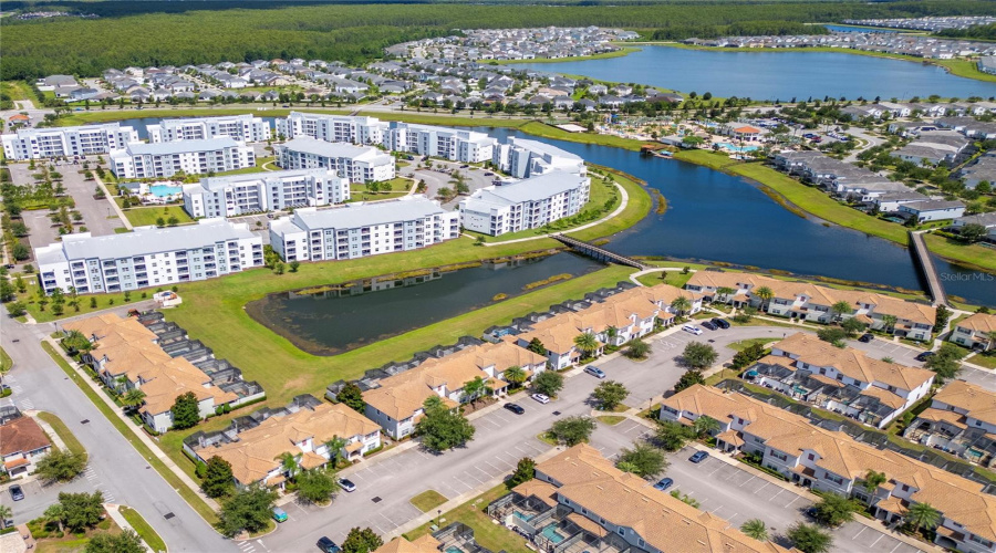 KISSIMMEE, Florida 34746, 5 Bedrooms Bedrooms, ,4 BathroomsBathrooms,Residential,For Sale,PEQUOD,0,MFRO6327137