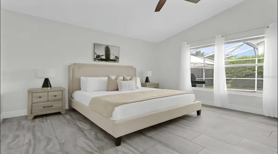 DAVENPORT, Florida 33897, 4 Bedrooms Bedrooms, ,3 BathroomsBathrooms,Residential,For Sale,LOCKBREEZE,0,MFRO6303969