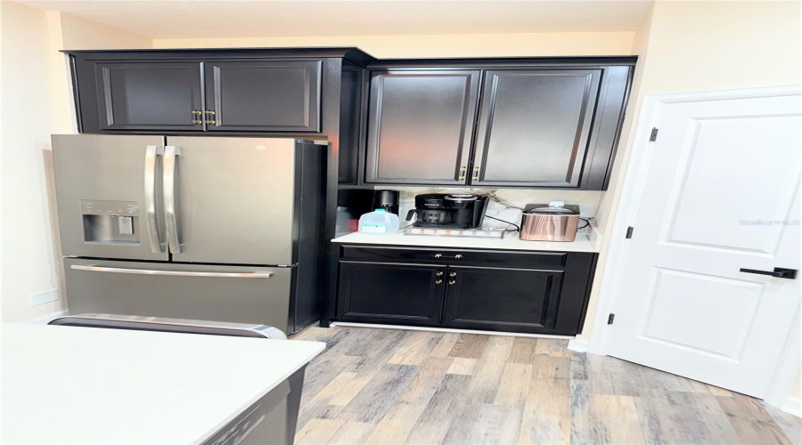 DAVENPORT, Florida 33896, 4 Bedrooms Bedrooms, ,2 BathroomsBathrooms,Residential,For Sale,BLACKWOLF RUN,0,MFRS5130898