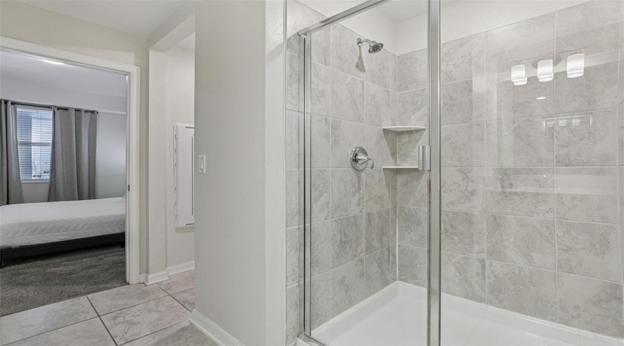 KISSIMMEE, Florida 34746, 2 Bedrooms Bedrooms, ,2 BathroomsBathrooms,Residential,For Sale,PARADOX,0,MFRTB8405029