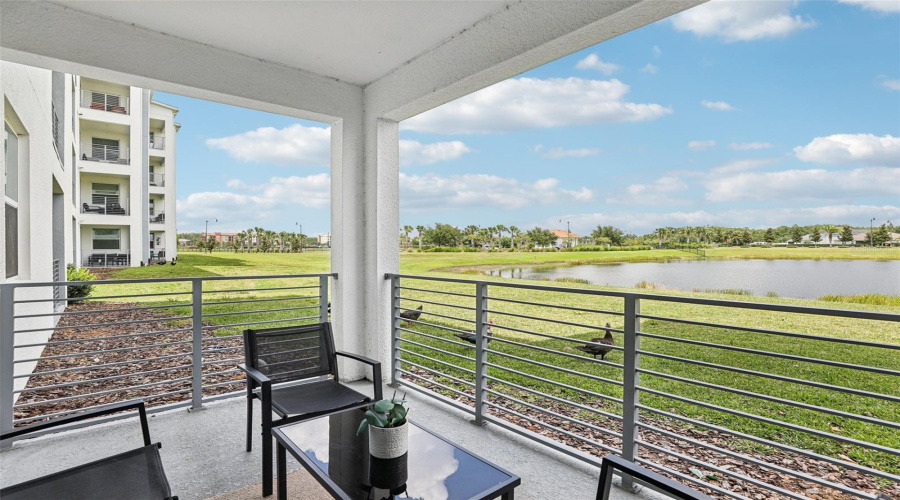 KISSIMMEE, Florida 34746, 2 Bedrooms Bedrooms, ,2 BathroomsBathrooms,Residential,For Sale,PARADOX,0,MFRTB8405029