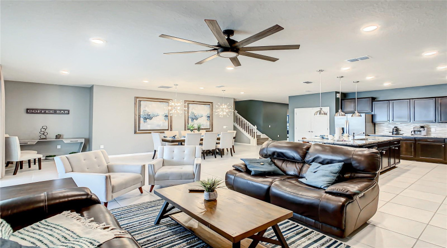 Living Room--Great open floor plan
