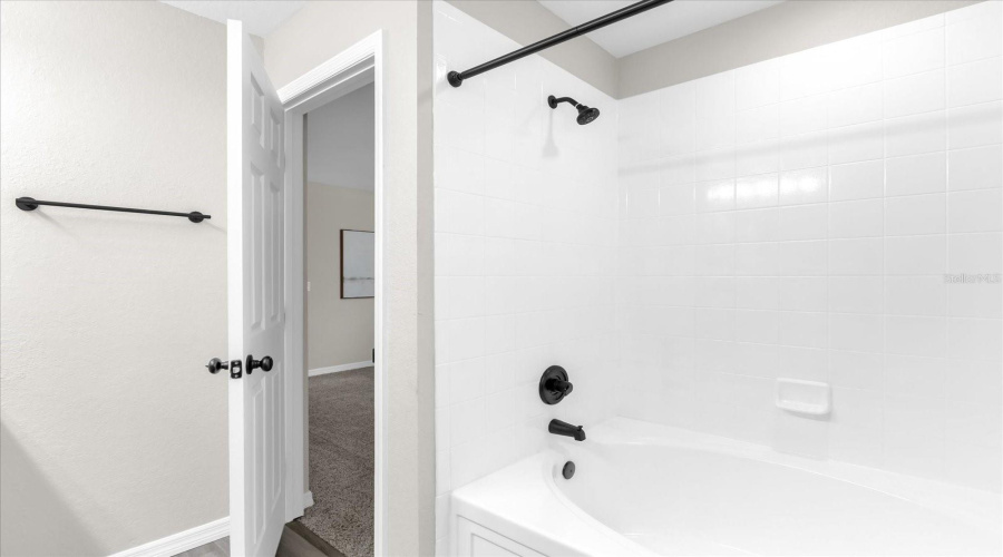 DAVENPORT, Florida 33897, 4 Bedrooms Bedrooms, ,3 BathroomsBathrooms,Residential,For Sale,CALABRIA,0,MFRO6323953