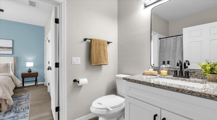DAVENPORT, Florida 33897, 4 Bedrooms Bedrooms, ,3 BathroomsBathrooms,Residential,For Sale,CALABRIA,0,MFRO6323953