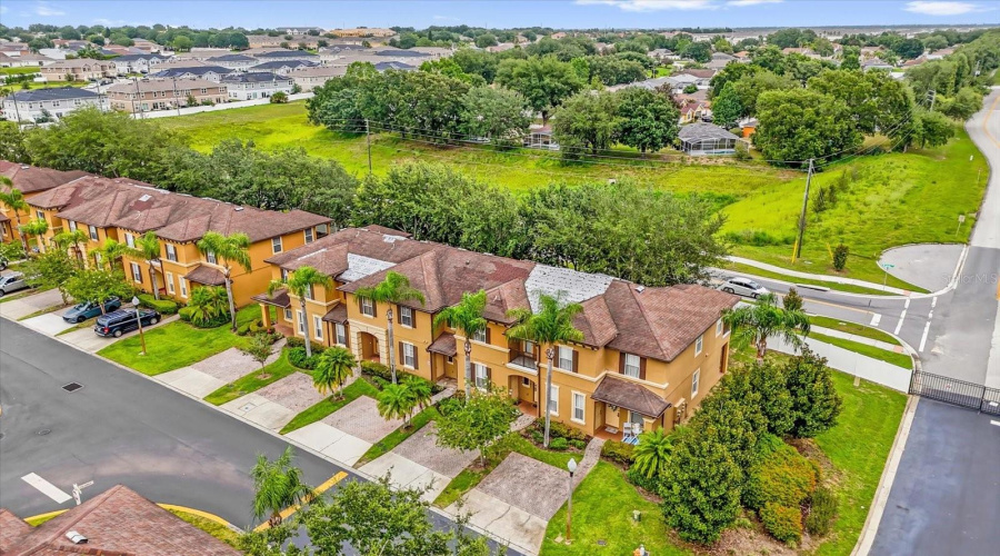 DAVENPORT, Florida 33897, 4 Bedrooms Bedrooms, ,3 BathroomsBathrooms,Residential,For Sale,CALABRIA,0,MFRO6323953