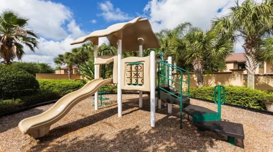 DAVENPORT, Florida 33897, 4 Bedrooms Bedrooms, ,3 BathroomsBathrooms,Residential,For Sale,CALABRIA,0,MFRO6323953