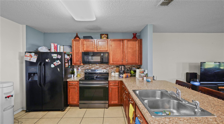 DAVENPORT, Florida 33896, 3 Bedrooms Bedrooms, ,2 BathroomsBathrooms,Residential,For Sale,ARBOR LAKES,0,MFRS5129788