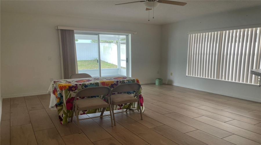 DAVENPORT, Florida 33897, 4 Bedrooms Bedrooms, ,2 BathroomsBathrooms,Residential,For Sale,ELGIN,0,MFRS5130870