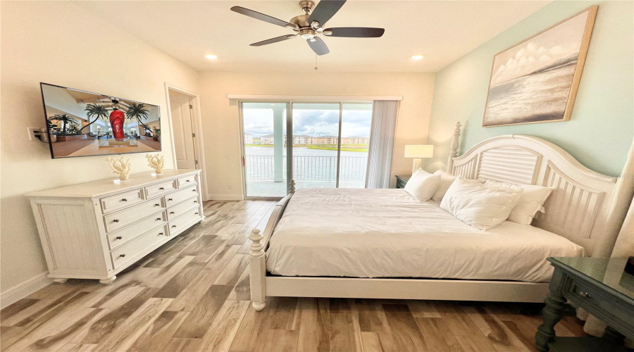 KISSIMMEE, Florida 34747, 3 Bedrooms Bedrooms, ,3 BathroomsBathrooms,Residential,For Sale,PARROT HEAD,0,MFRO6323294