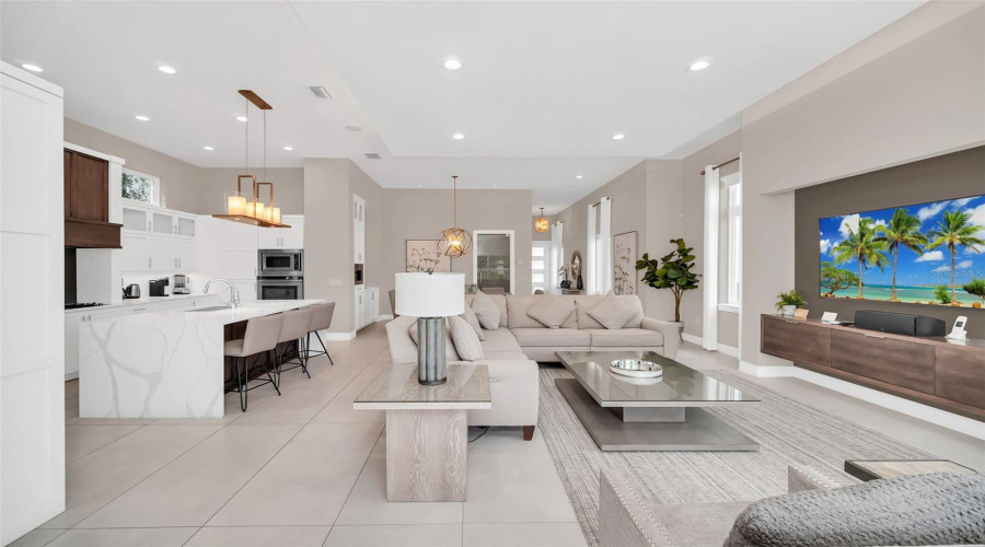 REUNION, Florida 34747, 5 Bedrooms Bedrooms, ,5 BathroomsBathrooms,Residential,For Sale,DESERT MOUNTAIN,0,MFRO6327211