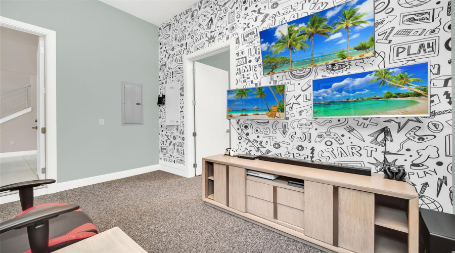 REUNION, Florida 34747, 5 Bedrooms Bedrooms, ,5 BathroomsBathrooms,Residential,For Sale,DESERT MOUNTAIN,0,MFRO6327211