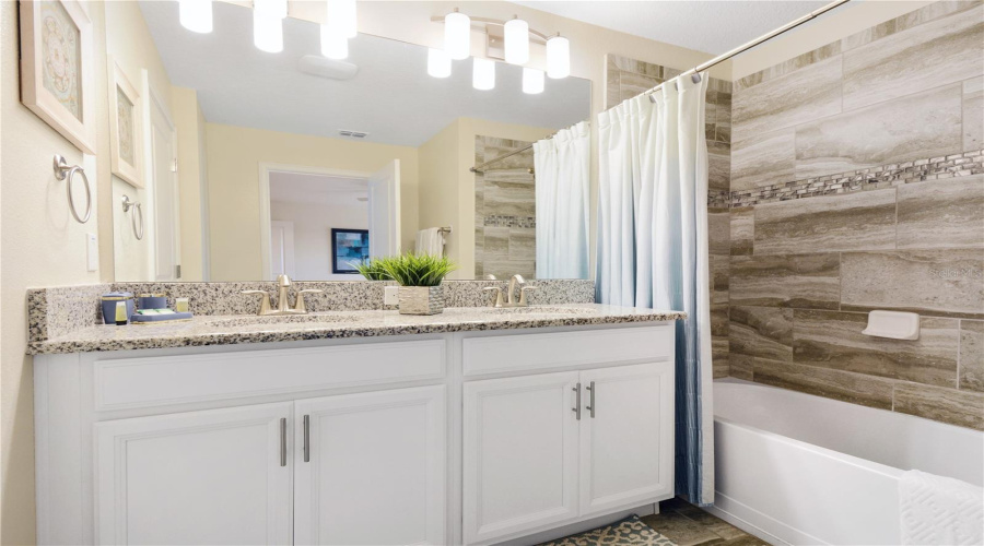 KISSIMMEE, Florida 34746, 4 Bedrooms Bedrooms, ,3 BathroomsBathrooms,Residential,For Sale,TOM SAWYER,0,MFRO6327355