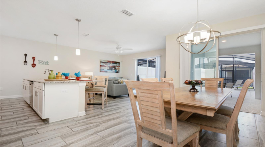 KISSIMMEE, Florida 34746, 4 Bedrooms Bedrooms, ,3 BathroomsBathrooms,Residential,For Sale,TOM SAWYER,0,MFRO6327355