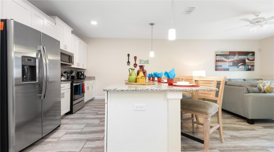 KISSIMMEE, Florida 34746, 4 Bedrooms Bedrooms, ,3 BathroomsBathrooms,Residential,For Sale,TOM SAWYER,0,MFRO6327355