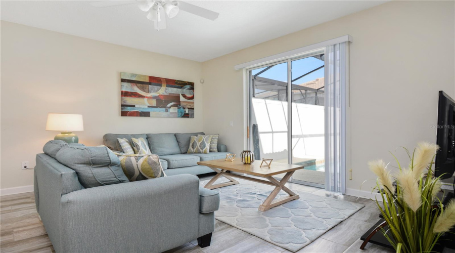 KISSIMMEE, Florida 34746, 4 Bedrooms Bedrooms, ,3 BathroomsBathrooms,Residential,For Sale,TOM SAWYER,0,MFRO6327355
