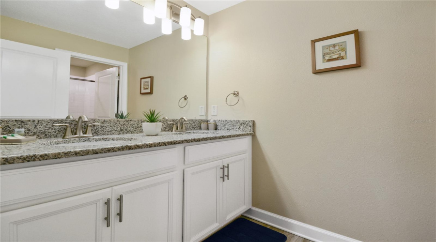 KISSIMMEE, Florida 34746, 4 Bedrooms Bedrooms, ,3 BathroomsBathrooms,Residential,For Sale,TOM SAWYER,0,MFRO6327355