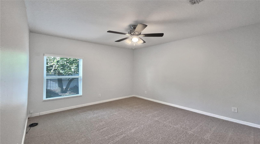 DAVENPORT, Florida 33837, 4 Bedrooms Bedrooms, ,2 BathroomsBathrooms,Residential,For Sale,WHISPERING PINES,0,MFRO6327385