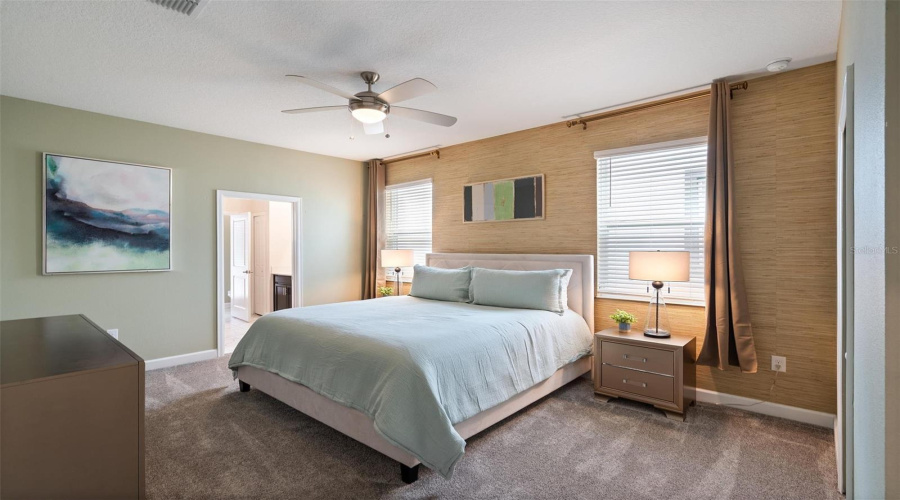 DAVENPORT, Florida 33896, 7 Bedrooms Bedrooms, ,5 BathroomsBathrooms,Residential,For Sale,DROP SHOT,0,MFRO6326734