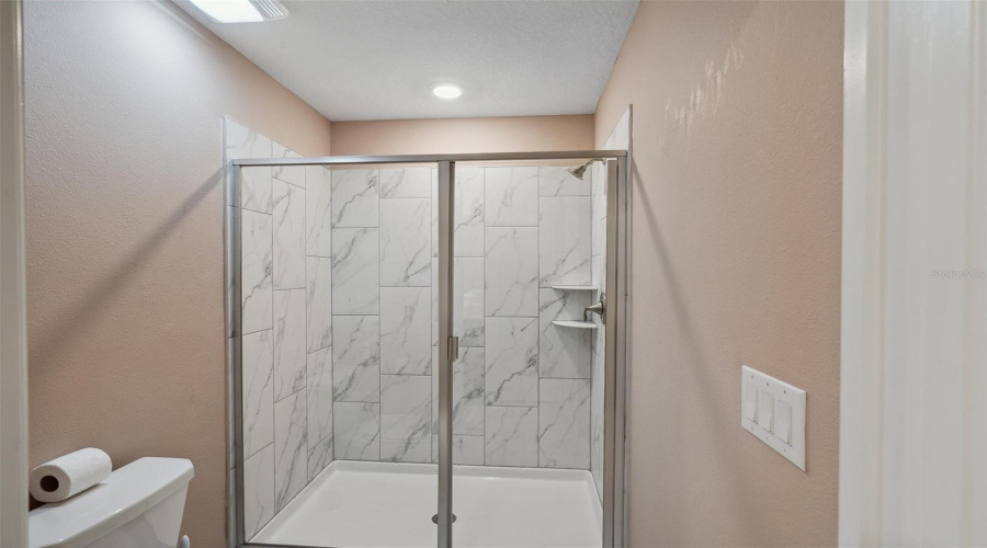 DAVENPORT, Florida 33896, 7 Bedrooms Bedrooms, ,5 BathroomsBathrooms,Residential,For Sale,DROP SHOT,0,MFRO6326734