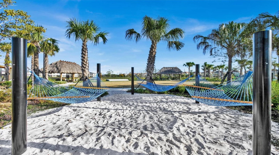 DAVENPORT, Florida 33896, 7 Bedrooms Bedrooms, ,5 BathroomsBathrooms,Residential,For Sale,DROP SHOT,0,MFRO6326734