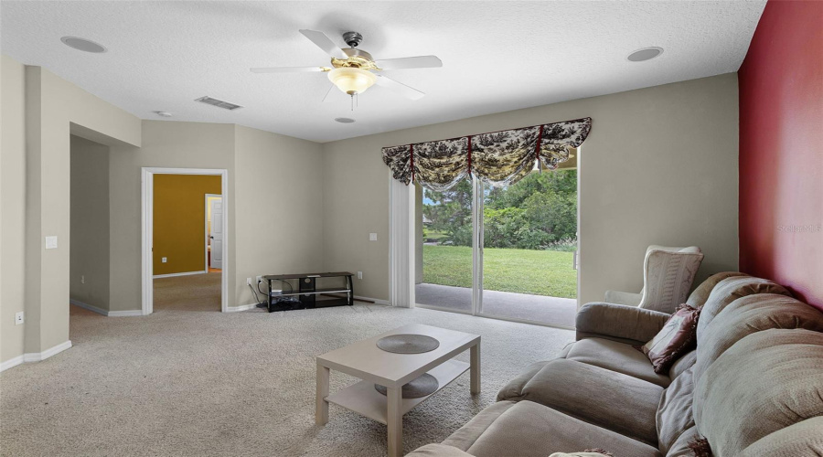 DAVENPORT, Florida 33837, 3 Bedrooms Bedrooms, ,2 BathroomsBathrooms,Residential,For Sale,PRESTON,0,MFRS5130880