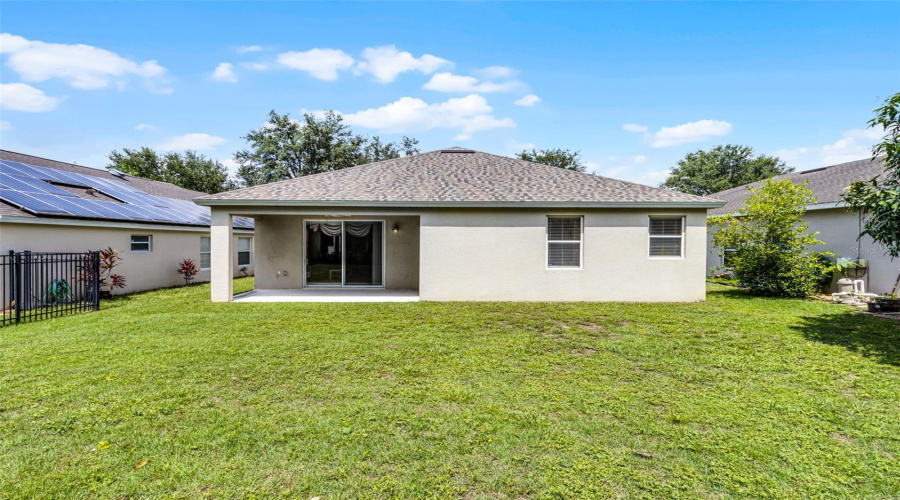DAVENPORT, Florida 33837, 3 Bedrooms Bedrooms, ,2 BathroomsBathrooms,Residential,For Sale,PRESTON,0,MFRS5130880