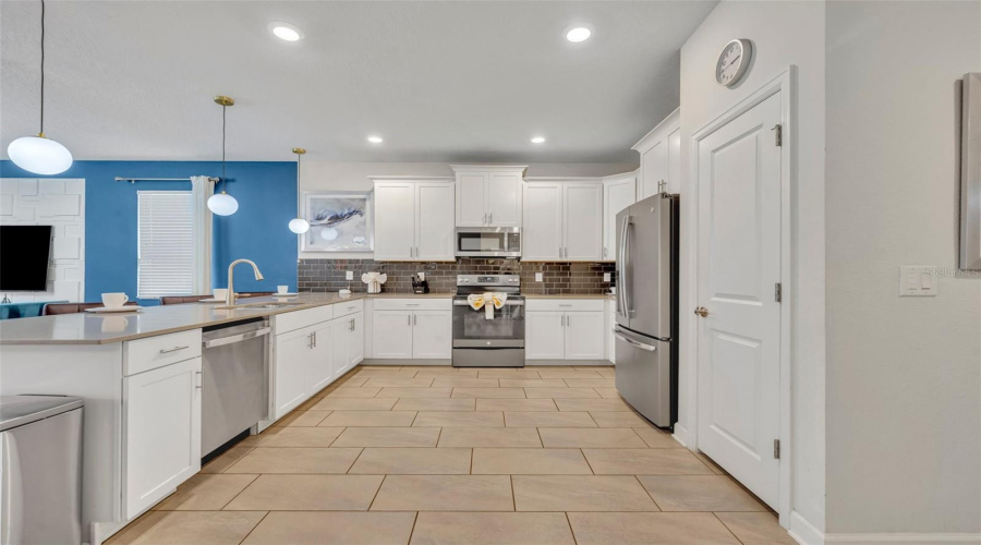 CHAMPIONS GATE, Florida 33896, 8 Bedrooms Bedrooms, ,5 BathroomsBathrooms,Residential,For Sale,MAIDSTONE,0,MFRO6271501