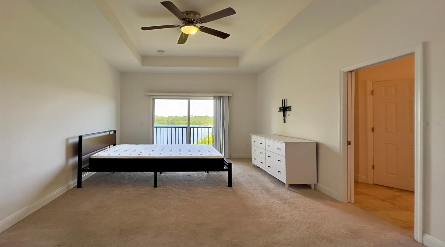 DAVENPORT, Florida 33896, 4 Bedrooms Bedrooms, ,2 BathroomsBathrooms,Residential,For Sale,LAKE SHORE,0,MFRO6326727