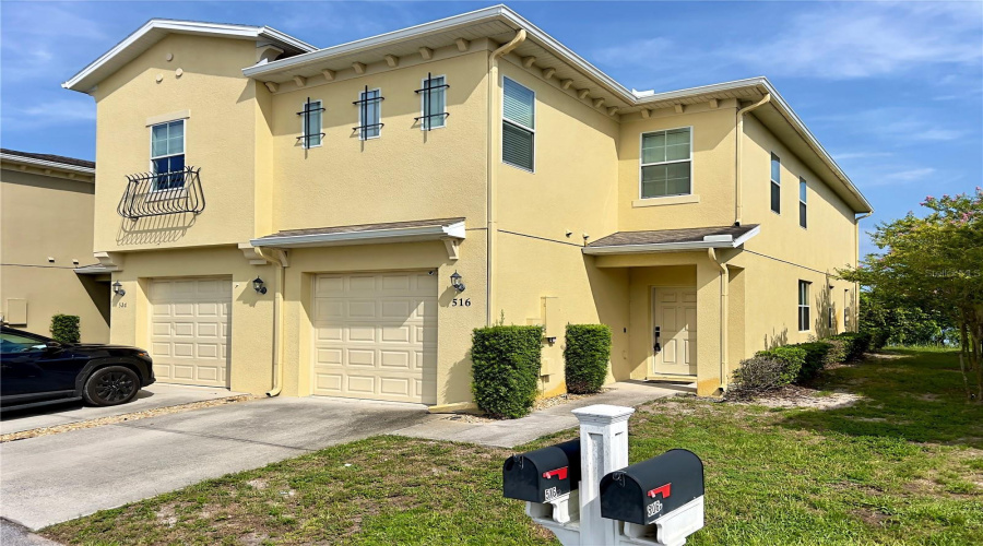 DAVENPORT, Florida 33896, 4 Bedrooms Bedrooms, ,2 BathroomsBathrooms,Residential,For Sale,LAKE SHORE,0,MFRO6326727