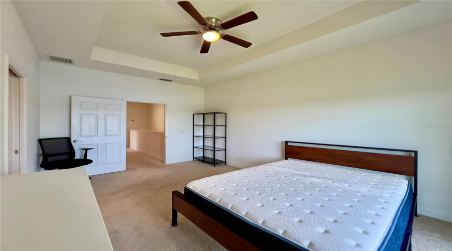 DAVENPORT, Florida 33896, 4 Bedrooms Bedrooms, ,2 BathroomsBathrooms,Residential,For Sale,LAKE SHORE,0,MFRO6326727
